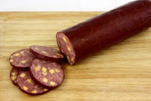 100 G Pork and Beef Summer Sausage with Cheddar Cheese