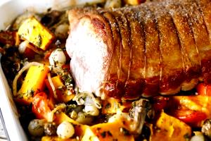 100 G Pork Loin (Whole, Cooked, Braised)