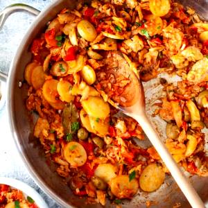 100 G Puerto Rican Style Biscayne Codfish (Bacalao A La Vizcaina)