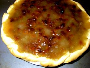 100 G Raisin Pie (Two Crust)