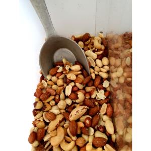 100 G Roasted Mixed Nuts with Peanuts