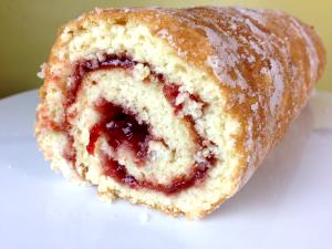 100 G Roll (Home Recipe or Bakery)