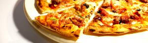 100 G Thin Crust Pizza with Meat and Fruit