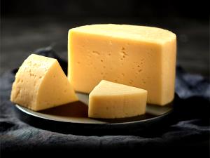 100 G Tilsit Cheese