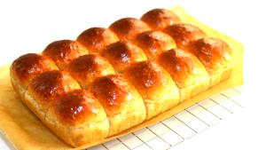 100 G Toasted Roll (Home Recipe or Bakery)