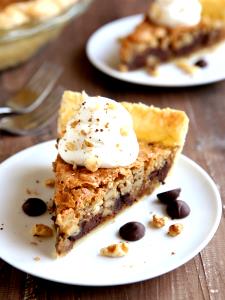 100 G Toll House Chocolate Chip Pie