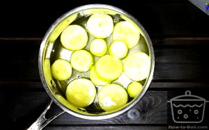 100 G Zucchini (with Salt, Drained, Cooked, Boiled)