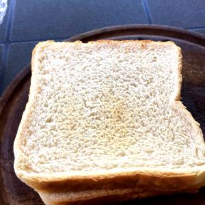 100 Grams Bread, Thin