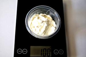 100 Grams Cheese, Ricotta