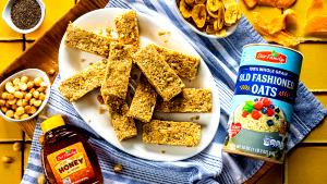 100 Grams Granola Bar, Fruit-Rilled, Nonfat