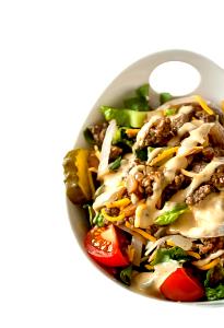 100 Grams Hamburger W/Bread, Salad & Dressing