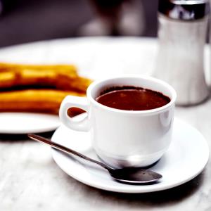100 Ml Spanish-Style Hot Chocolate Drink (Made with Milk)