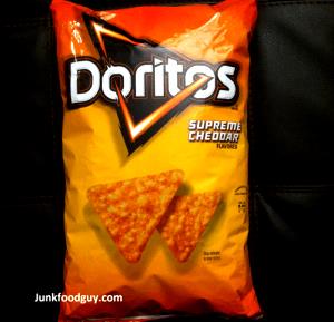 11 chips (28 g) Supreme Cheddar