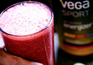 12 fl oz (355 ml) Açaí Energizer Smoothie