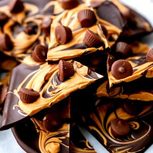 12 Pieces Peanut Butter Bark