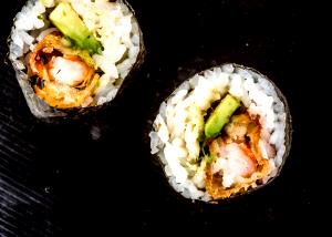 12 Pieces Sushi Crunchy Shrimp Roll