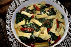 12 rigatoni (227 g) Spinach Stuffed Rigatoni