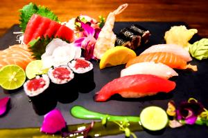 14 Pieces Sushi Meteor Special