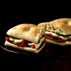 145 Grams Sandwich, Roasted Tomato & Mozzarella Panini
