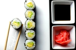 16 Pieces Sushi Small Roll, Avocado