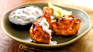16.2 oz Greek Style Chicken with Cucumber Sauce (2000)