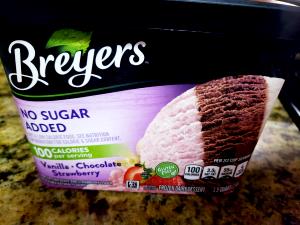 2/3 cup (100 g) Strawberry Ice Cream