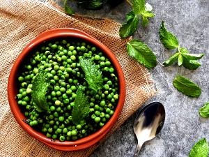 2/3 cup (106 g) Minted Peas