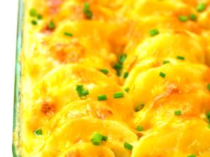 2/3 cup (174 g) Cheesy Potatoes Au Gratin