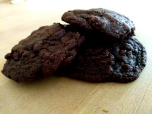 2/3 cup (85 g) Mint Cookies & Cream Reduced Fat Ice Cream