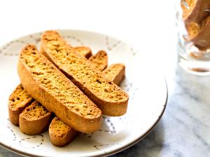2 biscotti (25 g) Pumpkin Biscotti