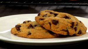 2 cookies (22 g) School Room Chocolate Chip Cookies