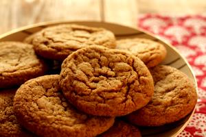 2 cookies (33 g) Ginger Molasses Cookies
