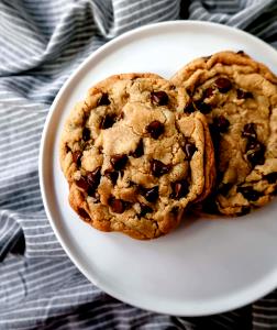 2 Cookies Cookie, Chocolate Chunk