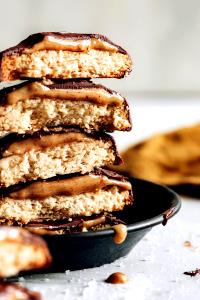 2 Cookies Cookies, Peanut Butter Patties