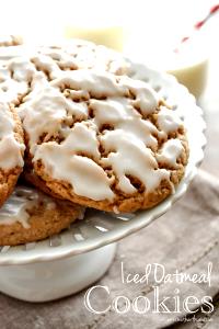 2 Cookies Southern Kitchen, Iced Oatmeal Cookie