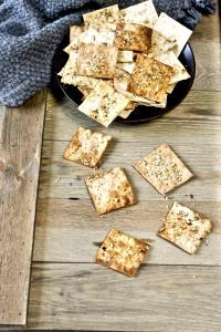 2 crackers (26 g) Chipotle Lavash Crackers