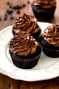 2 cupcakes (60 g) Chocolate Cupcakes