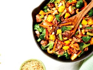 2 cups (140 g) Stir Fry Kit Cashew Ginger