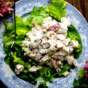 2 cups prepared (100 g) Waldorf Chicken Salad