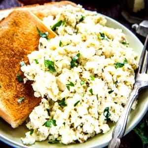 2 egg whites (99 g) Egg Whites