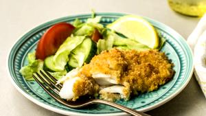 2 Fillets Fish Fillet, Breaded, Parmesan