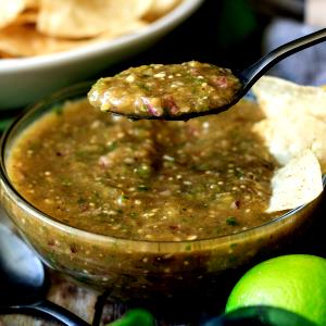 2 Fl Oz Burrito Bowl Ingredient, Tomatillo-Green Chili Salsa