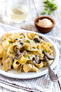 2 oz (56 ml) Fettuccine