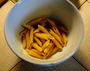 2 oz dry (56 g) Penne Pasta