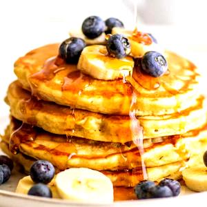 2 pancakes (113.4 g) Banana Pancakes