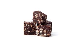 2 pieces (28 g) Organic Raw Cacao Goji Energy Squares