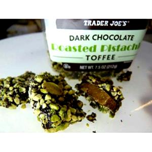 2 pieces (33 g) Dark Chocolate Roasted Pistachio Toffee