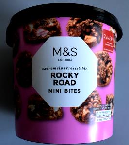 2 pieces (39 g) Rocky Road Clusters
