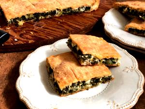 2 pieces (40 g) Spanakopita (2)