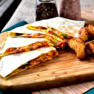 2 pieces (83 g) Steak Quesadilla Towers